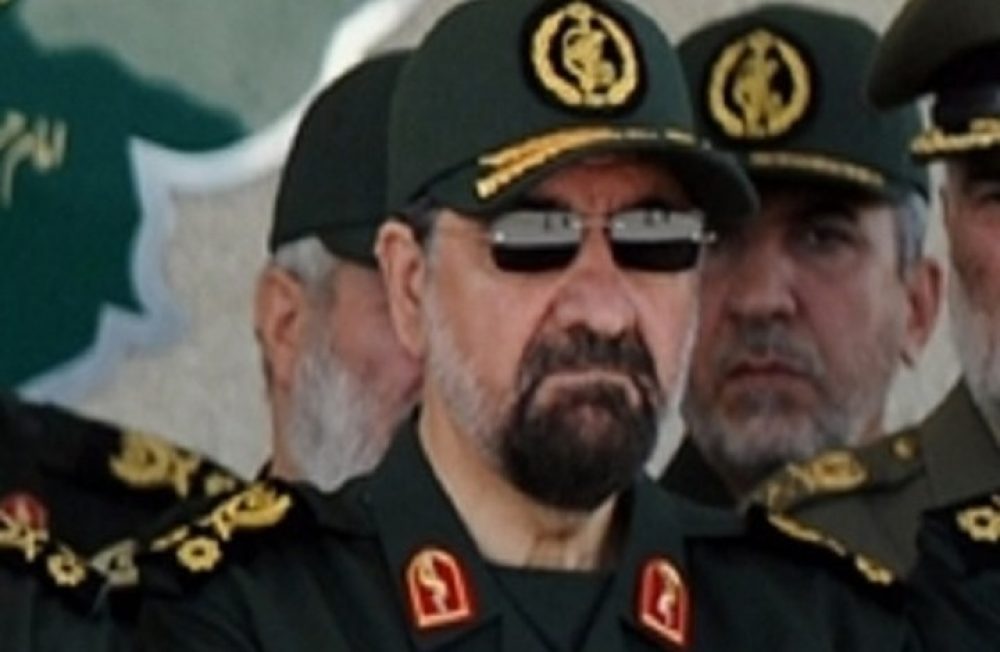 رضائي يواصل هجومه على السعودية.. “تدعم الأشرار” بإيران